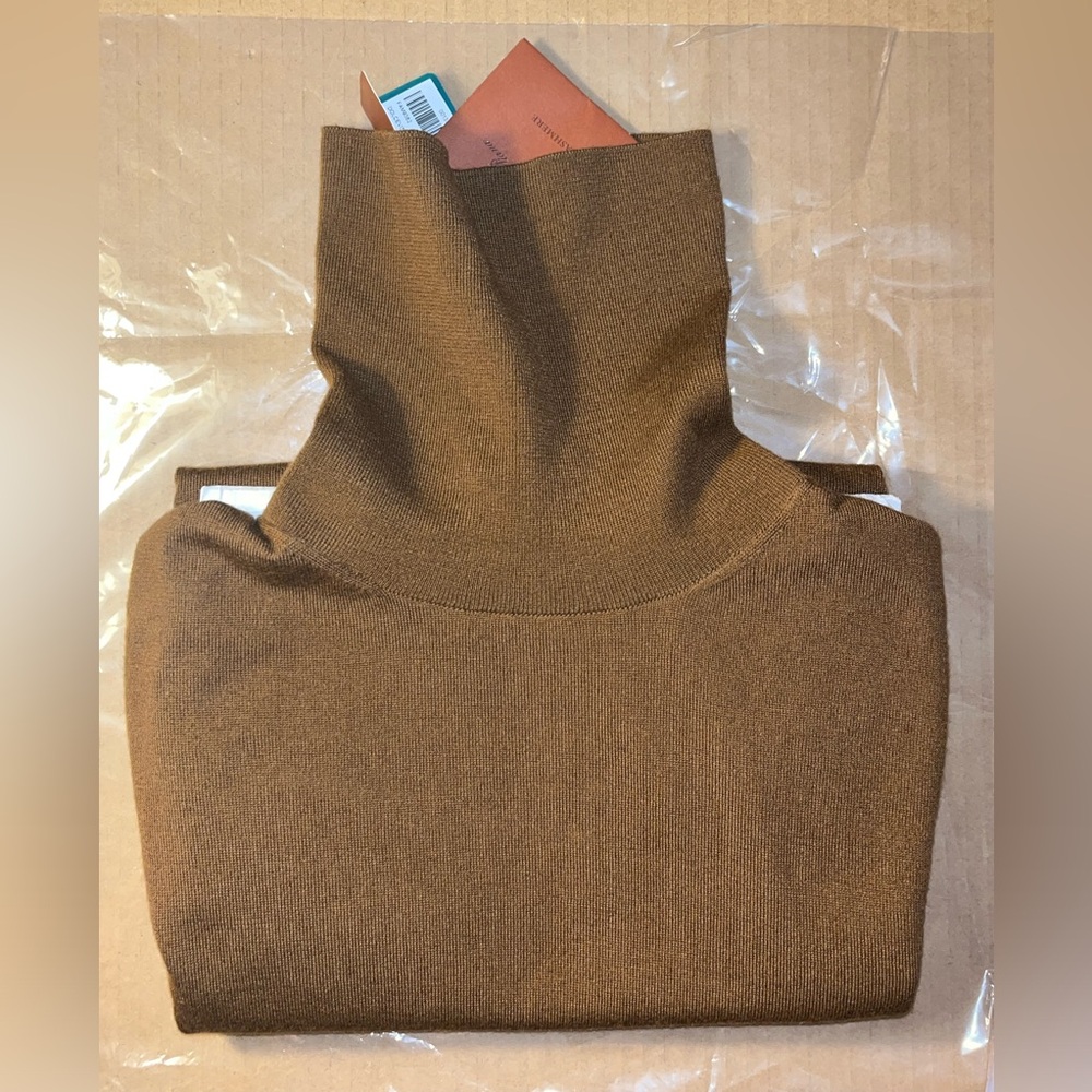 Authentic Loro Piana Neo Piuma Turtleneck size 38